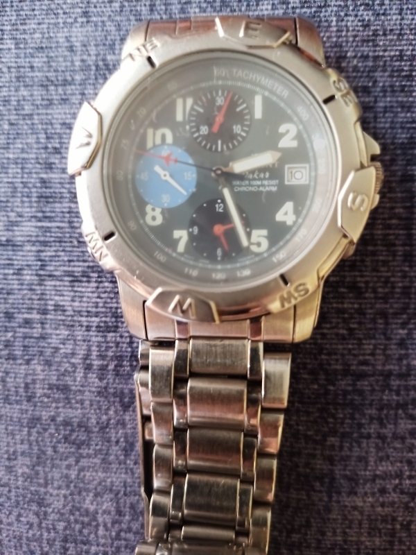 reloj_sumergible_condensa_humedad