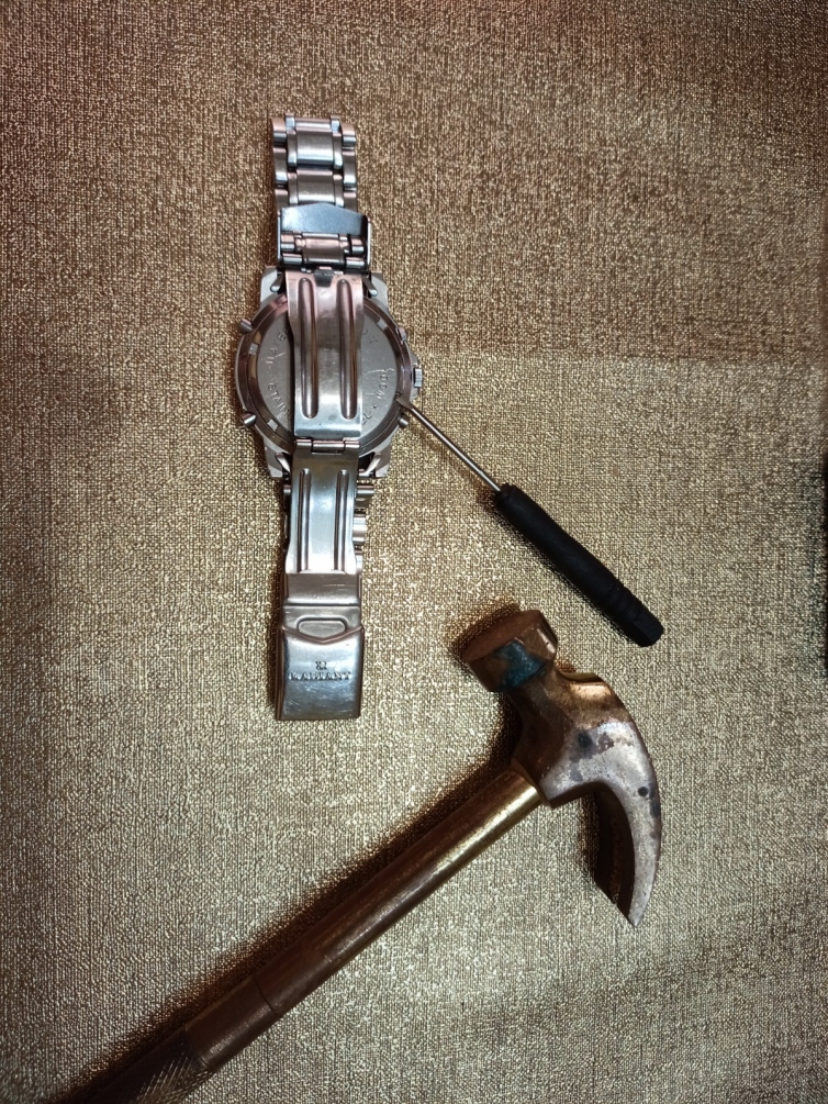herrramientas desmontar reloj sumergible